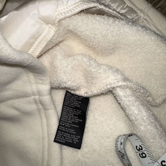 I Madison Expeditions Fleece Sherpa Jacket Women’s XL NWT. 8 - Picture 11 of 11